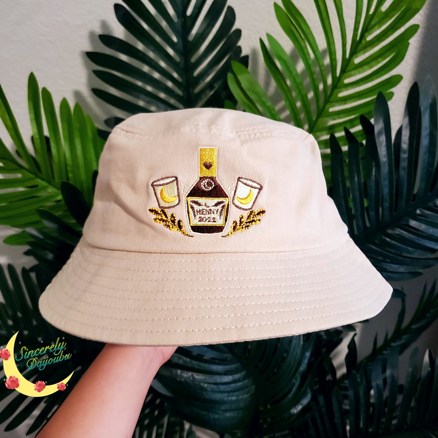 Henny Bucket Hat